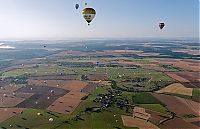 People & Humanity: Balloons festival, France 2009