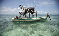 People & Humanity: Sea gypsies, Borneo, Indonesia