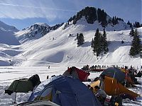 People & Humanity: jacuzzi built in the mountains