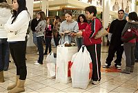 People & Humanity: Black Friday 2009