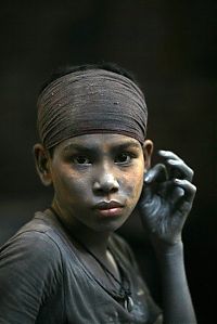 TopRq.com search results: Child labor in Bangladesh