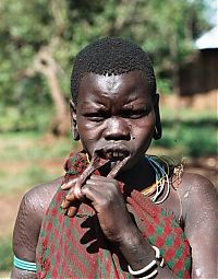 People & Humanity: Mursi tribe in Ethiopia