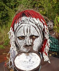 People & Humanity: Mursi tribe in Ethiopia