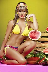 TopRq.com search results: dark blonde girl posing in summer swimsuit costumes