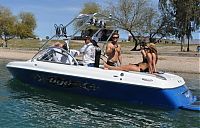 TopRq.com search results: hot boats, offshore and bikini girls