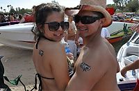 TopRq.com search results: hot boats, offshore and bikini girls