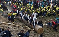 People & Humanity: Ki-otoshi ceremony, Onbashira festival, Nagano, Japan