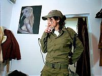 People & Humanity: army girls of israeli defense forces