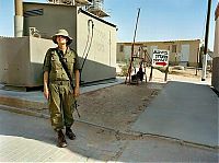People & Humanity: army girls of israeli defense forces
