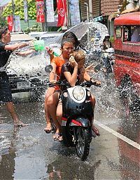 People & Humanity: Songkran Festival 2010