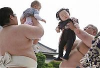 People & Humanity: Annual Naki Sumo (Crying Sumo) contest