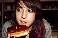 TopRq.com search results: girl eating doughnut