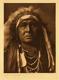 People & Humanity: Native American people photography by Edward Sheriff Curtis