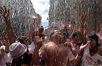 People & Humanity: The festival of San Fermín 2010