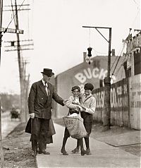 People & Humanity: History: Portrait of American children, United States