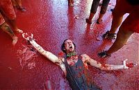 People & Humanity: La Tomatina 2010, Buñol, Valencia, Spain