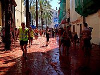 People & Humanity: La Tomatina 2010, Buñol, Valencia, Spain