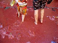 People & Humanity: La Tomatina 2010, Buñol, Valencia, Spain