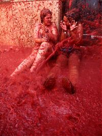 People & Humanity: La Tomatina 2010, Buñol, Valencia, Spain