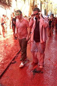 People & Humanity: La Tomatina 2010, Buñol, Valencia, Spain