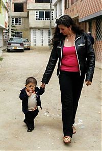 People & Humanity: Edward Niño Hernández, world's shortest man