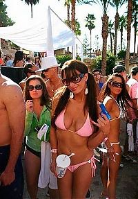 People & Humanity: Las Vegas pool party girls