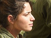 People & Humanity: army girls of israeli defense forces