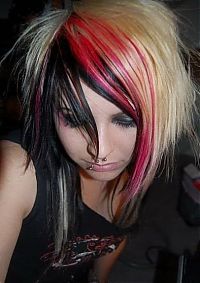 People & Humanity: EMO girl