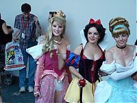 People & Humanity: disney princesses