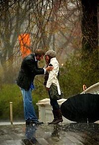 People & Humanity: proposal of marriage in the rain