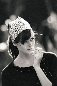 People & Humanity: black and white glamour girl