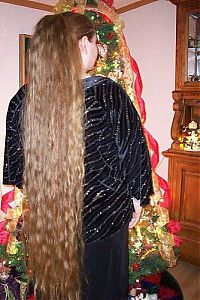 People & Humanity: long haired girl