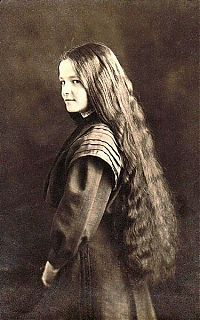 People & Humanity: long haired girl