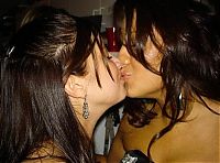 TopRq.com search results: young kissing girls