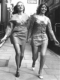 People & Humanity: retro history glamour miniskirt girls