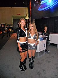 People & Humanity: Electronic Entertainment Expo (E3) 2011 trade show girls