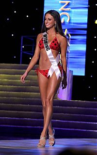 People & Humanity: Miss USA 2011 beauty contest
