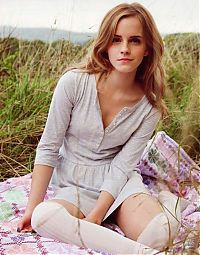 People & Humanity: celebrity girl portrait