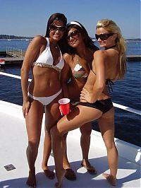 TopRq.com search results: summer bikini beach girls recreate on yacht vessels