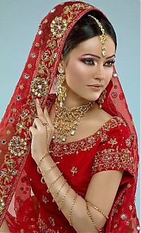 People & Humanity: Wedding bride, India