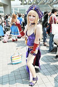 People & Humanity: Comiket girls 2011, Tokyo, Japan