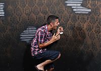 People & Humanity: Nightmares Fear Factory visitors, Niagara Falls, Canada