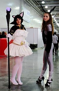 TopRq.com search results: Igromir 2011 girls