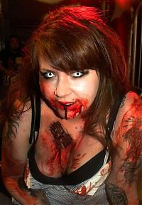 People & Humanity: zombie girl