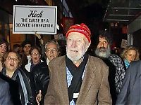 TopRq.com search results: Celebrities at the Occupy protests
