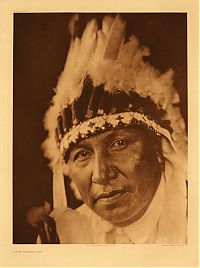 People & Humanity: Native American people photography by Edward Sheriff Curtis