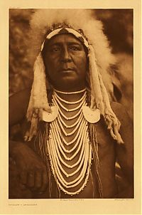 People & Humanity: Native American people photography by Edward Sheriff Curtis