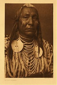 People & Humanity: Native American people photography by Edward Sheriff Curtis