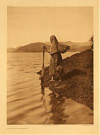 People & Humanity: Native American people photography by Edward Sheriff Curtis