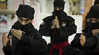 People & Humanity: iranian ninja girl